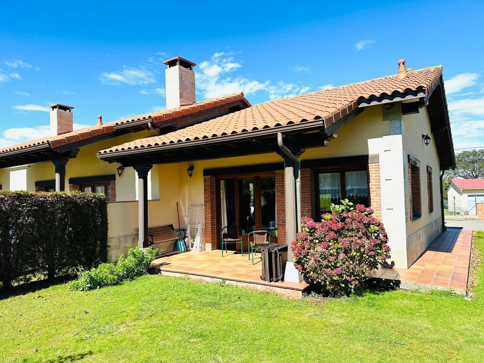 Apartamentos Rurales La Carbayala Oviñana Exteriör bild
