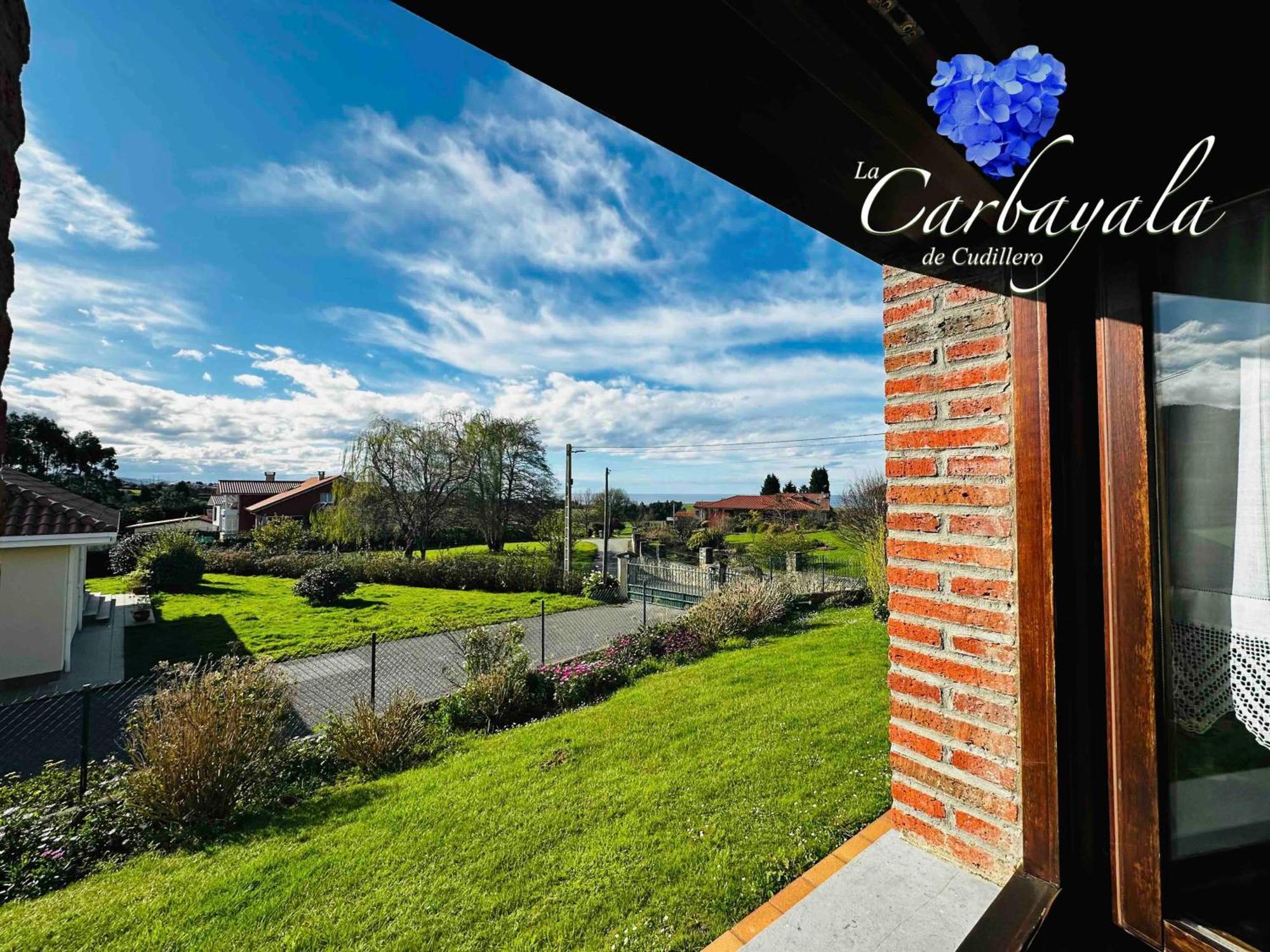 Apartamentos Rurales La Carbayala Oviñana Exteriör bild